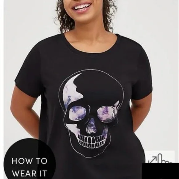 torrid Black Tee with Marble Skull Graphic - Picture 6 of 7